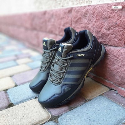 Adidas TERREX чорні з зеленим, Розмір 45