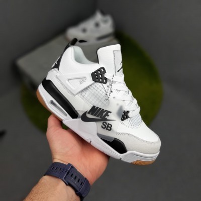 Nike Air Jordan 4 SB білі з чорним та сірим, Розмір 41