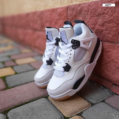 Nike Air Jordan 4 SB білі з чорним та сірим, Розмір 41