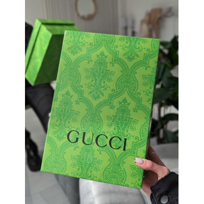 Фірмова упаковка коробка Gucci, упаковка на подарунок. Подарункова брендова упаковка Гуччі Фірмова упаковка коробка Gucci, упаковка на подарунок. Подарункова брендова упаковка Гуччі