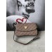 Сумка женская Guess багет бежевый Гесс
