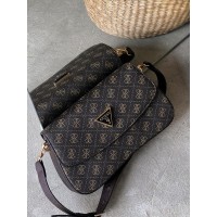 Сумка жіноча Guess багет коричневий Гесс