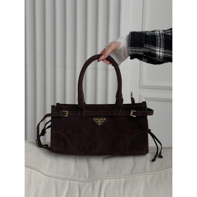 Сумка жіноча Prada Medium Suede Tote Bag через плече шоколад Сумка жіноча Prada Medium Suede Tote Bag через плече шоколад