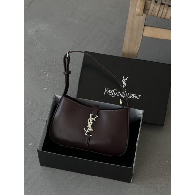 Жіноча сумка Yves Saint Laurent YSL Le 5 à 7 Ів Сен Лоран шоколадний Жіноча сумка Yves Saint Laurent YSL Le 5 à 7 Ів Сен Лоран шоколадний