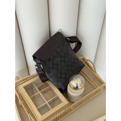 Чоловіча сумка месенджер Coach через коричневий плече Коуч