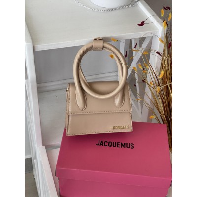 Сумка жіноча Jacquemus Le Chiquito Noeud бежевий клатч Жакмюс Premium Сумка жіноча Jacquemus Le Chiquito Noeud бежевий клатч Жакмюс Premium