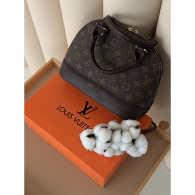 Жіноча сумка Louis Vuitton Alma BB коричневий через плече Луї Віттон Альма Жіноча сумка Louis Vuitton Alma BB коричневий через плече Луї Віттон Альма