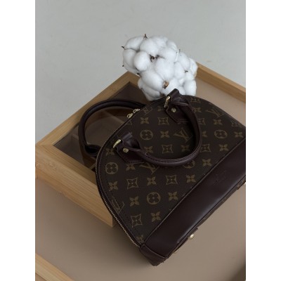 Жіноча сумка Louis Vuitton Alma BB коричневий через плече Луї Віттон Альма