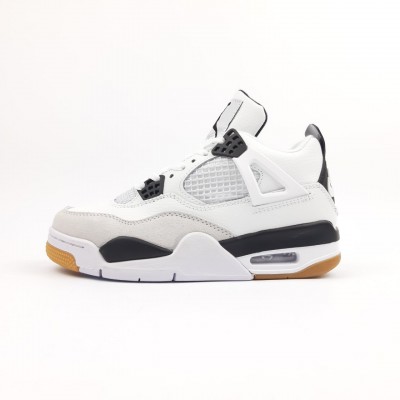 Nike Air Jordan 4 SB білі з чорним та сірим, Розмір 41 Nike Air Jordan 4 SB білі з чорним та сірим, Розмір 41