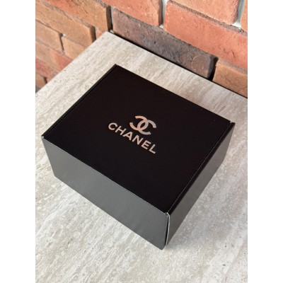 Фірмова упаковка коробки Chanel, упаковка на подарунок. Подарункова брендова упаковка Шанель Фірмова упаковка коробки Chanel, упаковка на подарунок. Подарункова брендова упаковка Шанель