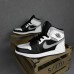 Nike Air Jordan 1 білі з чорним і сірим, Розмір 45