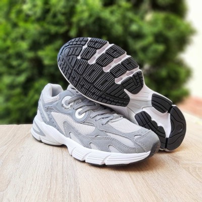 Adidas Astir сірі з білим, Розмір 43