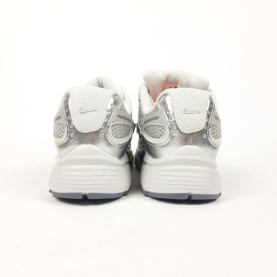 Nike V5 RNR білі з сірим та сріблом, Розмір 39