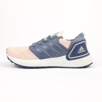 Adidas UltraBOOST 2020 пудра з синім, Розмір 37
