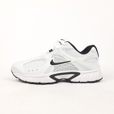Nike V5 RNR білі з чорним, Розмір 42
