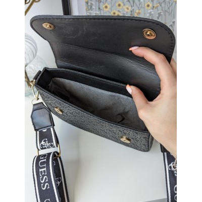 Сумка женская  Guess черный стеганый кросс боди через плечо Гесс