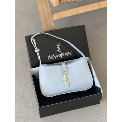 Жіноча сумка Yves Saint Laurent YSL Le 5 à 7 Ів Сен Лоран блакитний Жіноча сумка Yves Saint Laurent YSL Le 5 à 7 Ів Сен Лоран блакитний