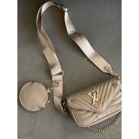 Сумка женская Louis Vuitton Wave Multi Pochette mini бежевый клатч через плечо Луи Виттон