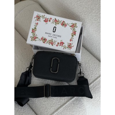 Сумка жіноча Марк Джейкобс крос боді на широкому ремені Marc Jacobs The Snapshot чорний