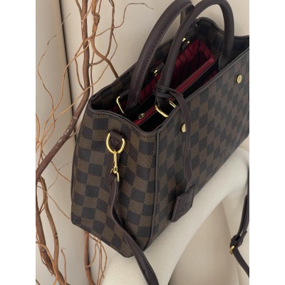 Сумка Louis Vuitton Montaigne Handbag in Monogram коричневий шаховий крос боді Луї Віттон