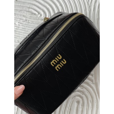 Женская косметичка Miu Miu черный золото Миу Миу