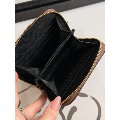 Кошелек женский Coach mini Quilted Pillow Essential Zip мини коричневый Коуч
