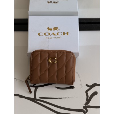 Кошелек женский Coach mini Quilted Pillow Essential Zip мини коричневый Коуч Кошелек женский Coach mini Quilted Pillow Essential Zip мини коричневый Коуч