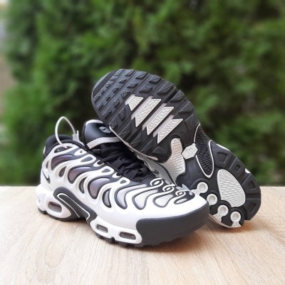 Nike Air Max TN Plus Drift белые с черным, Размер 39