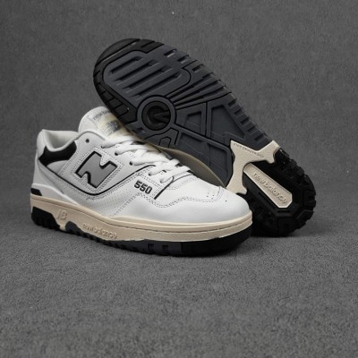 New Balance 550 Білі з чорним, Розмір 43
