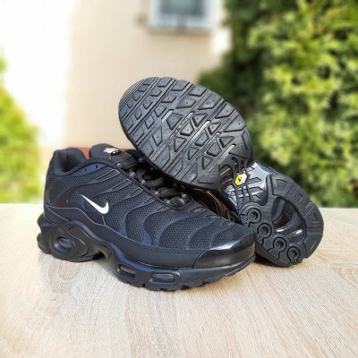 Nike Air Max TN Plus чорні (біла кома), Розмір 37