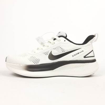 Nike AIR ZOOM білі з чорним, Розмір 36