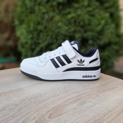Adidas Forum LOW Білі з чорним, Розмір 45 Adidas Forum LOW Білі з чорним, Розмір 45