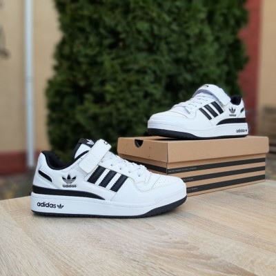Adidas Forum LOW Білі з чорним, Розмір 45
