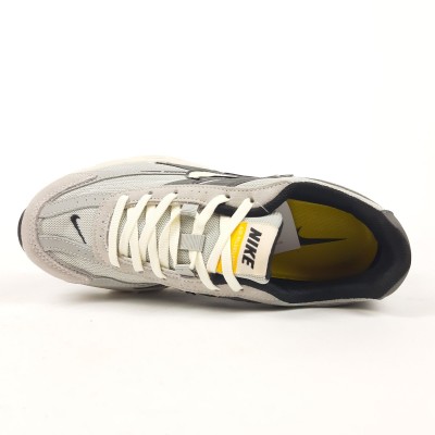 Nike Initiator сірі біла кома, Розмір 43