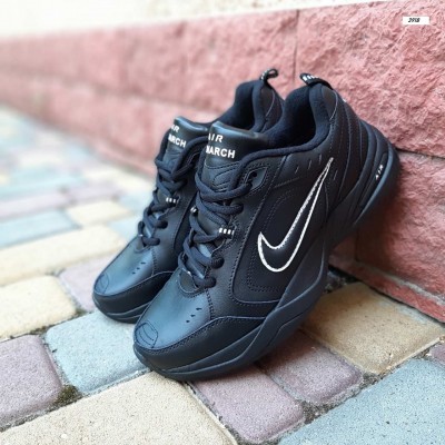 Nike AIR Monarch Чорні з білим, Розмір 45