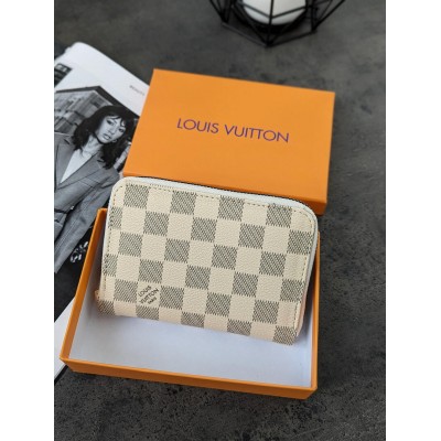 Жіночий гаманець міні Louis Vuitton бежевий у клітку Луї Віттон Жіночий гаманець міні Louis Vuitton бежевий у клітку Луї Віттон