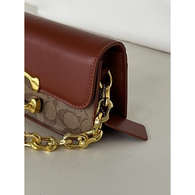 Женская сумка клатч Coach Idol Bag коричневый на цепочке Коуч