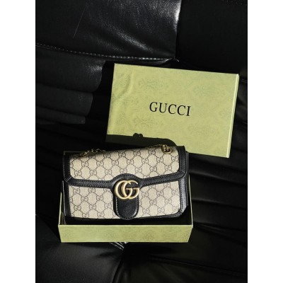 Сумка жіноча Gucci Marmont чорний крос боді через плече Гуччі Сумка жіноча Gucci Marmont чорний крос боді через плече Гуччі