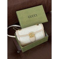 Сумка женская Gucci Marmont молочный кросс боди через плечо Гуччи