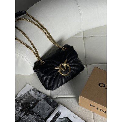 Жіноча сумка стегна Pinko Mini Love Bag Puff Butterfly чорний через плече Пінко ( PREMIUM) Жіноча сумка стегна Pinko Mini Love Bag Puff Butterfly чорний через плече Пінко ( PREMIUM)
