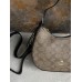 Жіноча сумка багет Coach Kleo бежевий через плече Коуч
