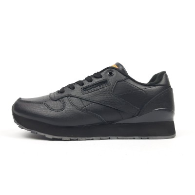 Reebok Classic Leather черные на серой, Размер 38 Reebok Classic Leather черные на серой, Размер 38