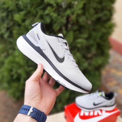 Nike ZOOM світло сірі, Розмір 44