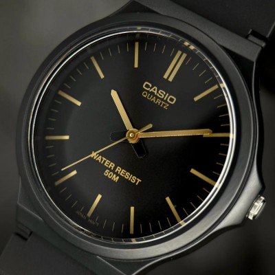 Casio MW-240-1E2