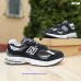 New Balance 2002R Protection Pack чорні з білим, Розмір 41