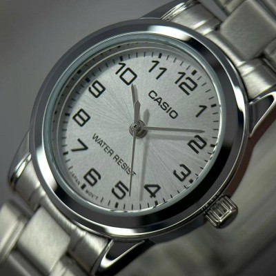 Casio LTP-V001D-7B