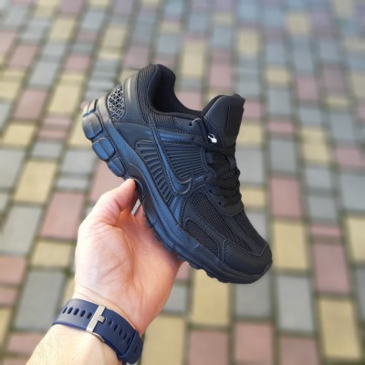 Nike Zoom Vomero 5 чорні, Розмір 37