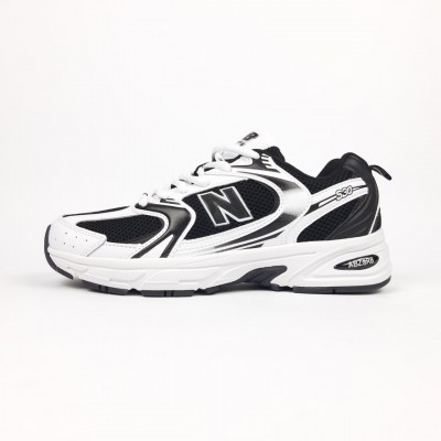 New Balance 530 білі з чорним, Розмір 42 New Balance 530 білі з чорним, Розмір 42