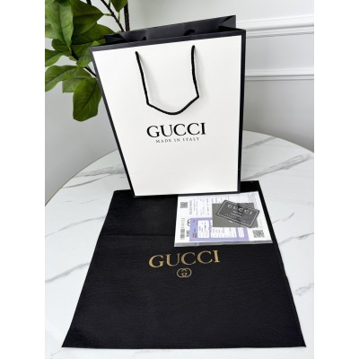 Фірмова упаковка Gucci, упаковка на подарунок. Подарункова брендова упаковка Гуччі