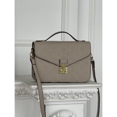 Сумка жіноча Луї Вітон через плече Louis Vuitton Medium Pochette кремовий Сумка жіноча Луї Вітон через плече Louis Vuitton Medium Pochette кремовий
